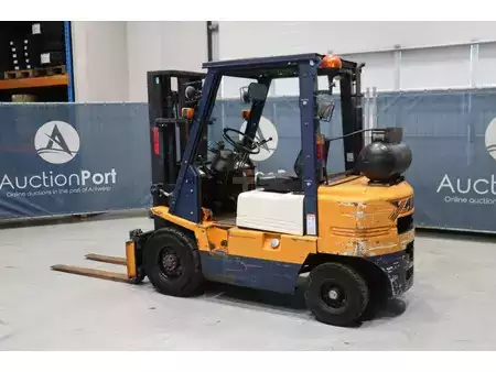 Gas gaffeltruck 1996  Yang FG 25 (3)