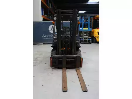Gas gaffeltruck 1996  Yang FG 25 (8)