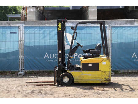 Elektrisk- 4 hjul 2007  Yale ERP16ATF (SWB) E2130 (2)