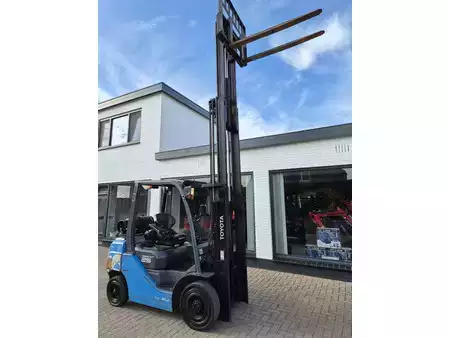 LPG VZV 2019  Toyota 068FG25F (6)