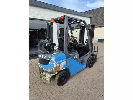 LPG VZV 2019  Toyota 068FG25F (8)