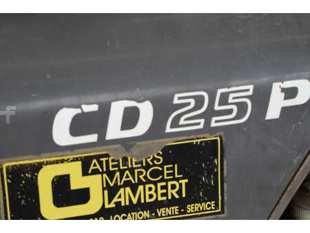 Dieselový VZV 2009  Manitou CD 25 P (14)