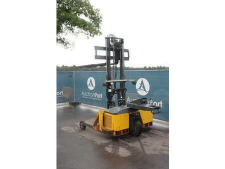 Meeneemheftrucks 2001  Kooi V50-4 (20)