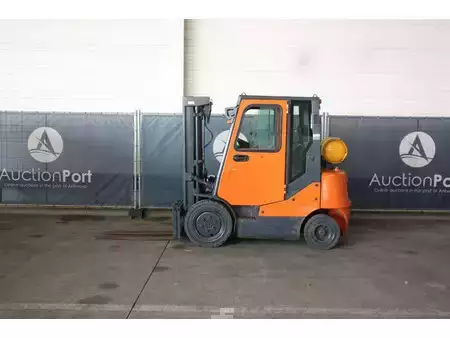 LPG VZV 2014  Doosan G25E-5 (2)