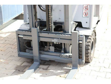 Electric - 4 wheels 2020  Still RX20-16 (10)