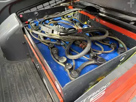 Elektryczne 4-kołowe 2018  Toyota 7FBEST15 (13)