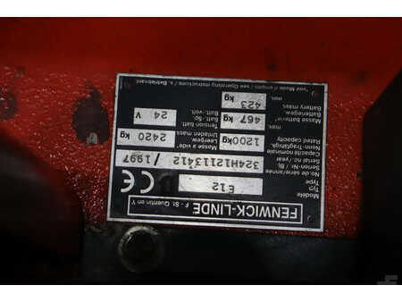 Elektryczne 4-kołowe 1997  Fenwick E12 (24)