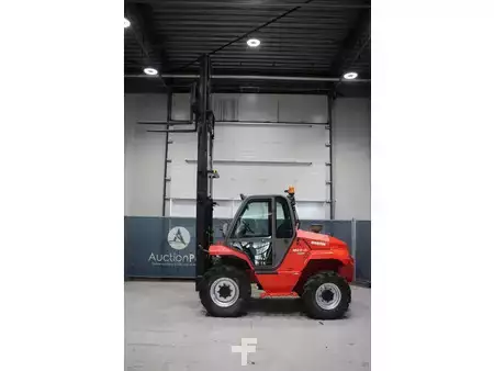 Terrenggående gaffeltruck 2015  Manitou M 26-4 (28)