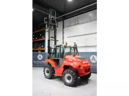 Terrenggående gaffeltruck 2015  Manitou M 26-4 (29)