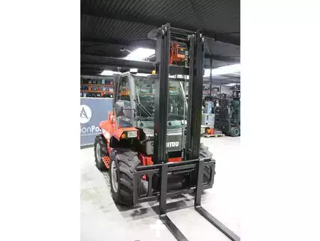 Terrenggående gaffeltruck 2015  Manitou M 26-4 (6)