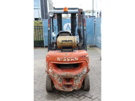 LPG Forklifts 2002  Nissan UD02A25PQ (5)