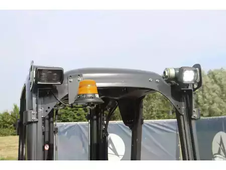 Elektromos 4 kerekű 2018  Linde E18PH-02 (18)