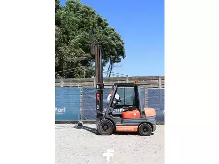 Dieselstapler 1997  Toyota 62-6FDF25 (38)