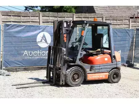 Dieselstapler 1997  Toyota 62-6FDF25 (9)