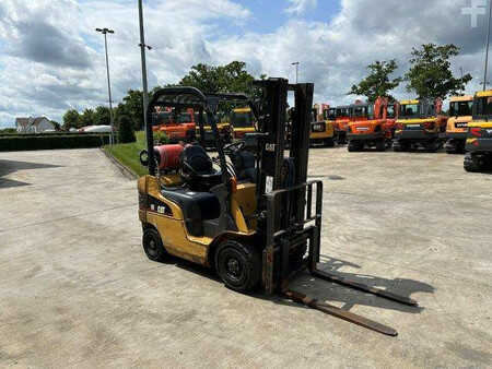 Empilhador a gás 2004  CAT Lift Trucks GP18N (3)