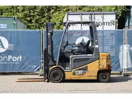 4-wiel elektrische heftrucks - CAT Lift Trucks 2EP5000 (2)
