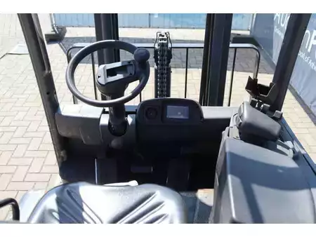 4-wiel elektrische heftrucks - CAT Lift Trucks 2EP5000 (22)