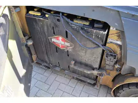 4-wiel elektrische heftrucks - CAT Lift Trucks 2EP5000 (33)