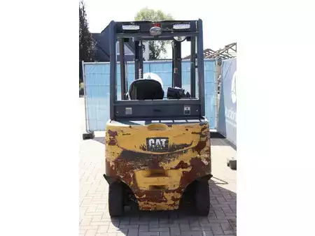 4-wiel elektrische heftrucks - CAT Lift Trucks 2EP5000 (6)