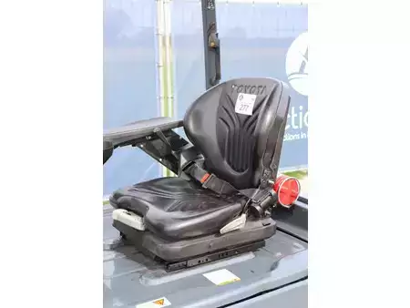 Eléctrica de 4 ruedas 2021  Toyota 8FBE18T (21)