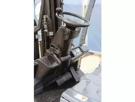 Eléctrica de 4 ruedas 2021  Toyota 8FBE18T (22)