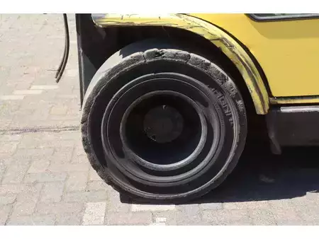 Empilhador a gás 2004  Hyster H5.50XM (14)
