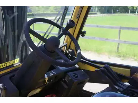 Empilhador a gás 2004  Hyster H5.50XM (23)