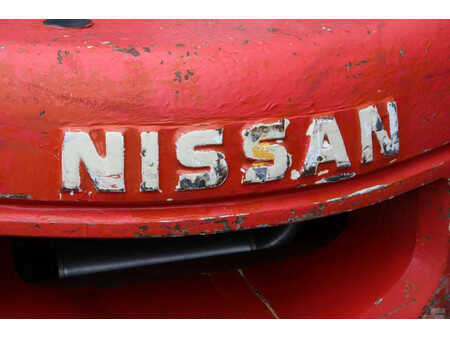 Dízel targoncák - Nissan FD02A25Q (18)