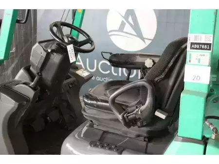 LPG VZV 2013  Mitsubishi FG18NT (20)