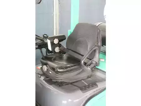 LPG VZV 2013  Mitsubishi FG18NT (22)