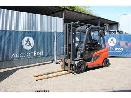 Dieselový VZV 2021  Linde H30D-01 (8)