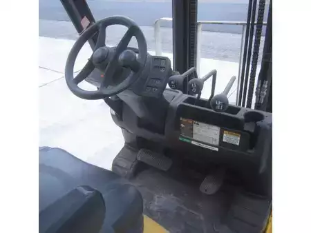 LPG heftrucks 2015  Yale GLP20LX (6)