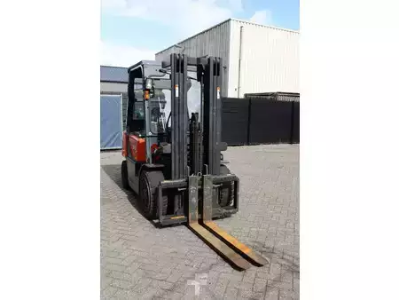 Treibgasstapler 2017  Doosan G30G (7)