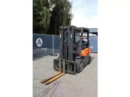 Treibgasstapler 2017  Doosan G30G (9)