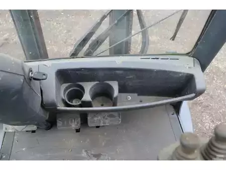 Terrenggående gaffeltruck 2008  Linde H30T (24)