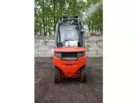 Terrenggående gaffeltruck 2008  Linde H30T (5)