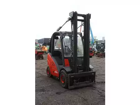 Terrenggående gaffeltruck 2008  Linde H30T (7)