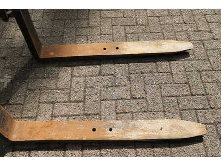 Sollevatori telescopici rigidi 1998  Merlo ROTO 30.16-EV (15)