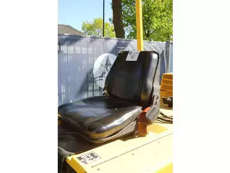 Eléctrico - 4 rodas 2000  Hyster E5.50XL (20)