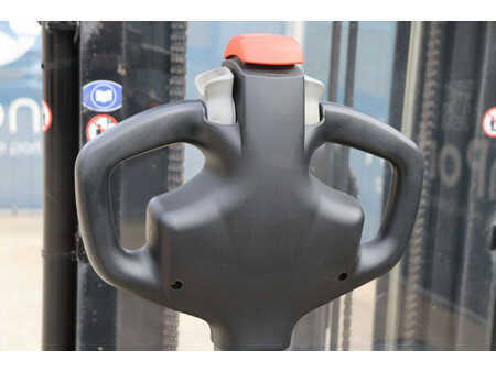 Apilador eléctrico 2009  Hyundai 10 LS-7 (13)