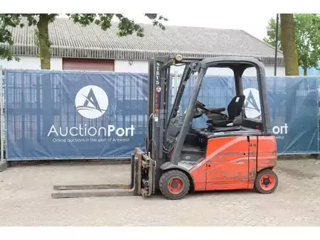 4-wiel elektrische heftrucks 2008  Linde E20PH-01 (1)
