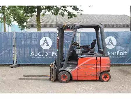 4-wiel elektrische heftrucks 2008  Linde E20PH-01 (2)