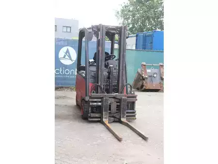 4-wiel elektrische heftrucks 2008  Linde E20PH-01 (7)
