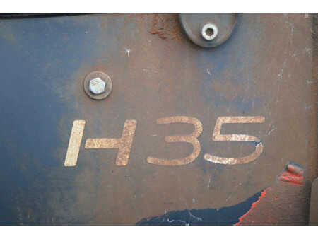 LPG VZV 2010  Linde H35T-01 (12)