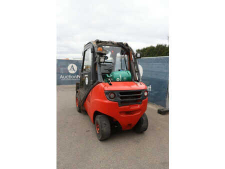 LPG VZV 2010  Linde H35T-01 (4)
