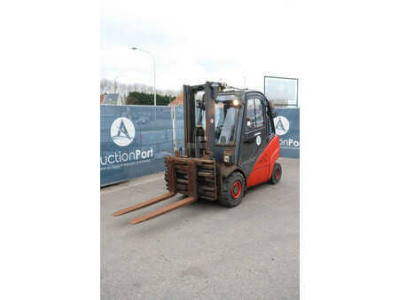 LPG VZV 2010  Linde H35T-01 (9)