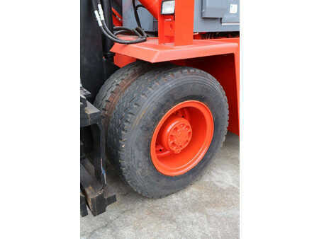 Dieseltrukki 1994  Kalmar 10-600 (14)