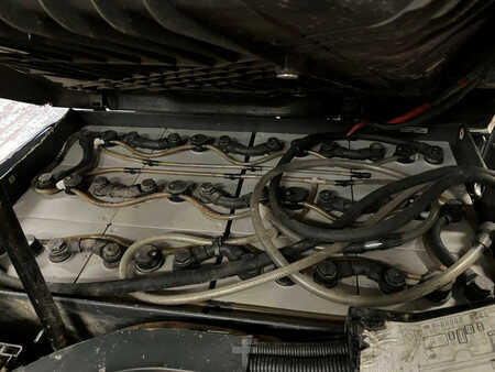 Eléctrico - 4 rodas 2019  Still RX50-16 (15)