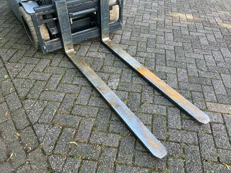 Eléctrico - 4 rodas 2019  Still RX50-16 (7)