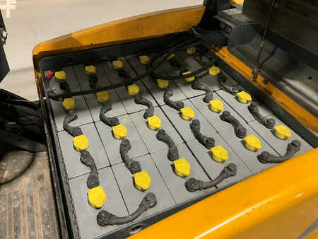 Elektro čtyřkolový VZV 2008  Jungheinrich EFG 216 (13)